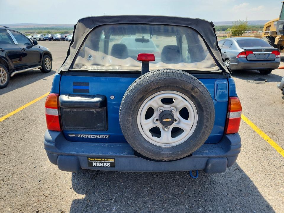 Продаж на аукціоні авто 2001 Chevrolet Tracker, vin: 2CNBE18C716906066, номер лоту: 63921566