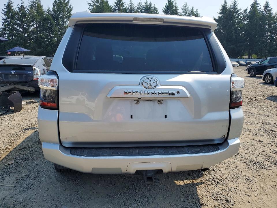 2018 Toyota 4runner მანქანა იყიდება აუქციონზე, vin: JTEBU5JR9J5536646, აუქციონის ნომერი: 63887826