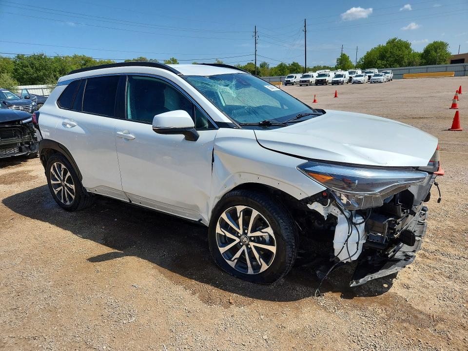 2022 Toyota Corolla Cross მანქანა იყიდება აუქციონზე, vin: 7MUEAABG6NV034943, აუქციონის ნომერი: 67016366