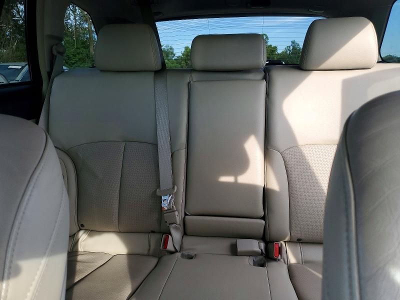 2014 Subaru Outback მანქანა იყიდება აუქციონზე, vin: 4S4BRBLCXE3268006, აუქციონის ნომერი: 63133546