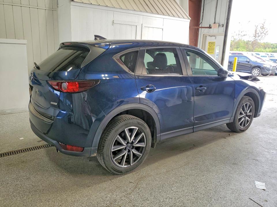 66411326 :رقم المزاد ، JM3KFBCM5J0399756 vin ، 2018 Mazda Cx-5 مزاد بيع