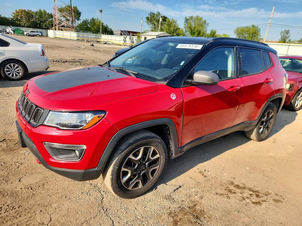 66476516 :رقم المزاد ، 3C4NJDDB3JT441955 vin ، 2018 Jeep Compass مزاد بيع
