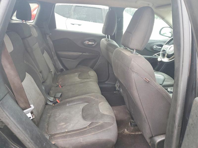 63887786 :رقم المزاد ، 1C4PJLAB2GW264857 vin ، 2016 Jeep Cherokee مزاد بيع