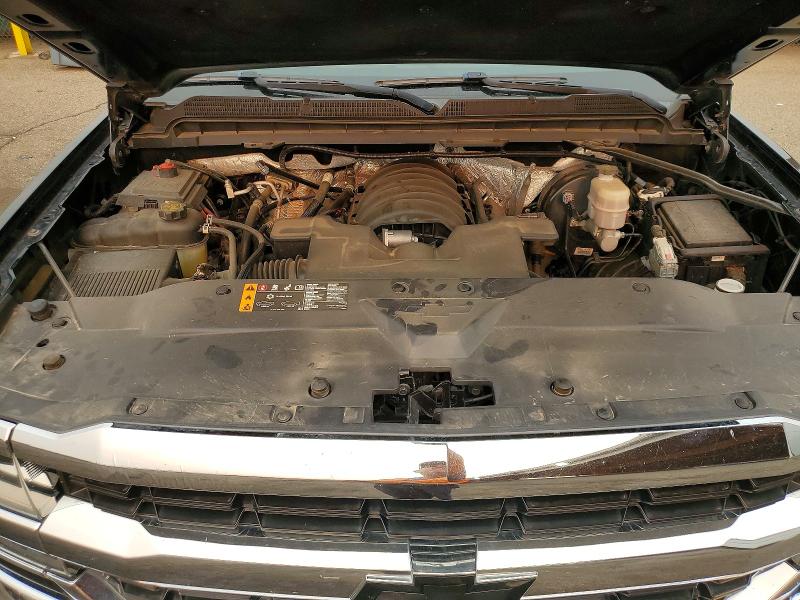 Auction sale of the 2018 Chevrolet Silverado, vin: 1GCUKREC8JF207883, lot number: 63670096