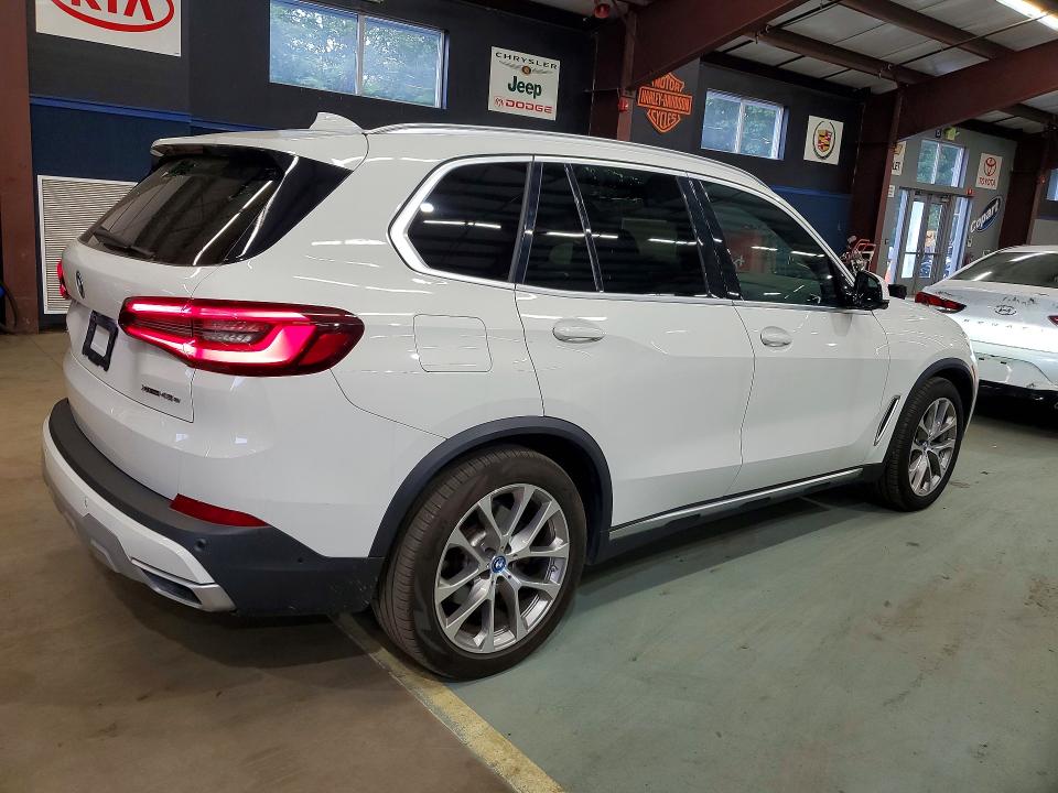 2022 Bmw X5 მანქანა იყიდება აუქციონზე, vin: 5UXTA6C02N9M26931, აუქციონის ნომერი: 67076826