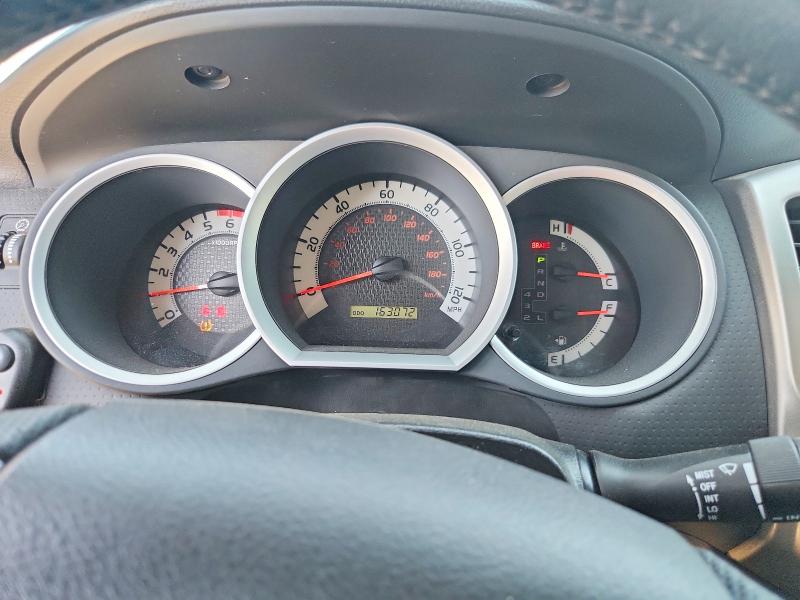 Продажа на аукционе авто 2014 Toyota Tacoma, vin: 3TMLU4EN1EM142889, номер лота: 64419356