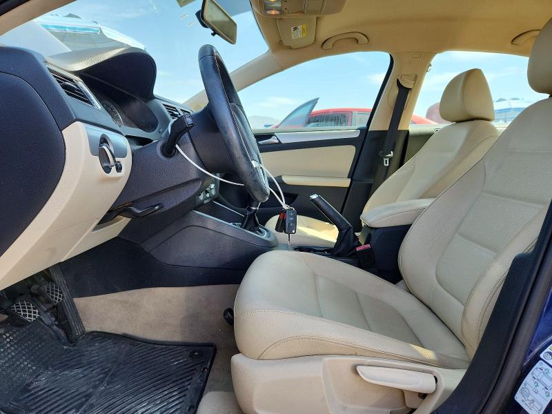 2012 Volkswagen Jetta მანქანა იყიდება აუქციონზე, vin: 3VW3L7AJ1CM398841, აუქციონის ნომერი: 65738326