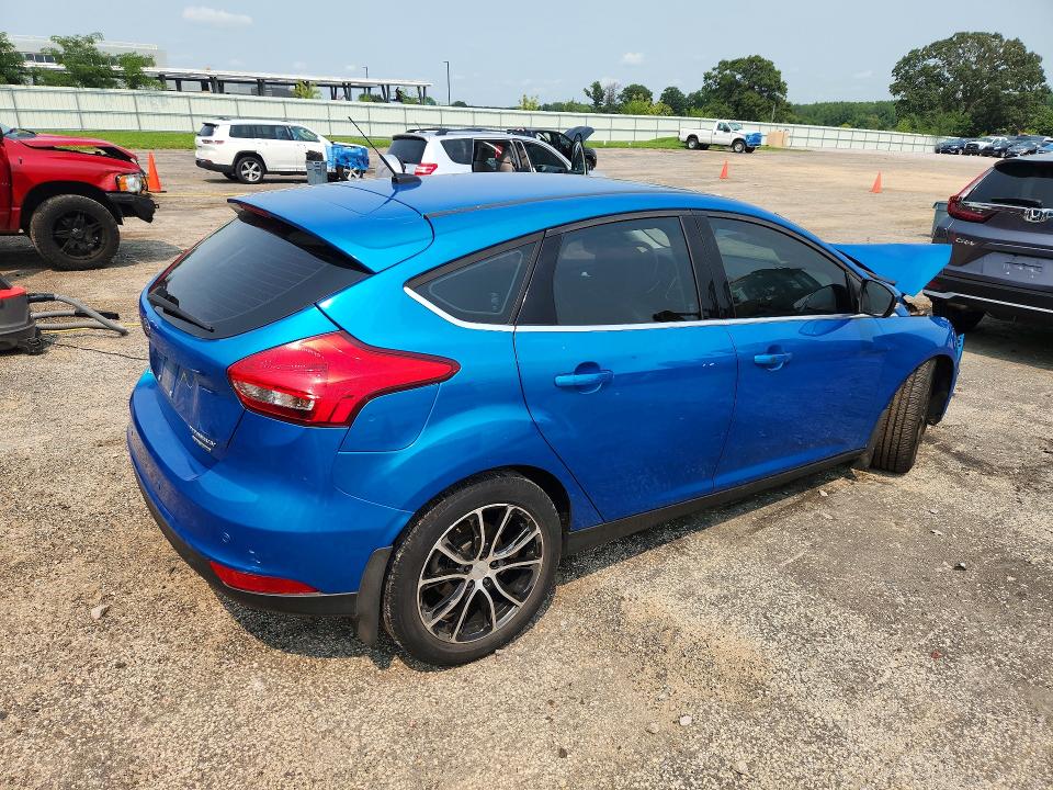 Продажа на аукционе авто 2016 Ford Focus, vin: 1FADP3N23GL347510, номер лота: 64432186
