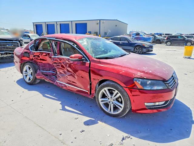Продажа на аукционе авто 2015 Volkswagen Passat, vin: 1VWCV7A31FC019354, номер лота: 64599406