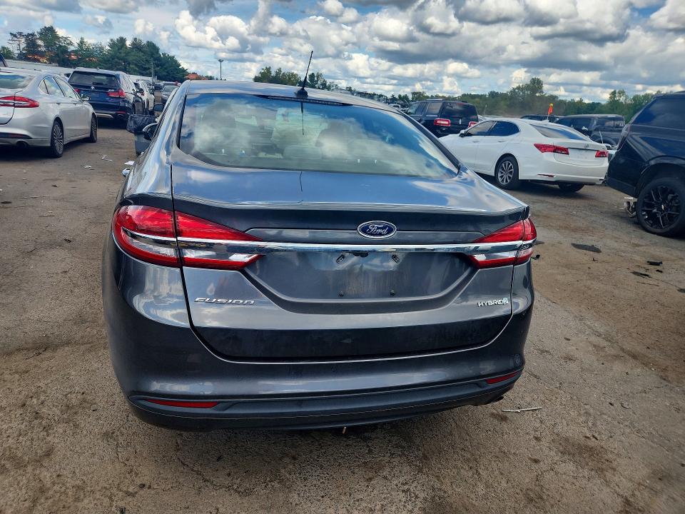 2018 Ford Fusion მანქანა იყიდება აუქციონზე, vin: 3FA6P0UU9JR142258, აუქციონის ნომერი: 66092236