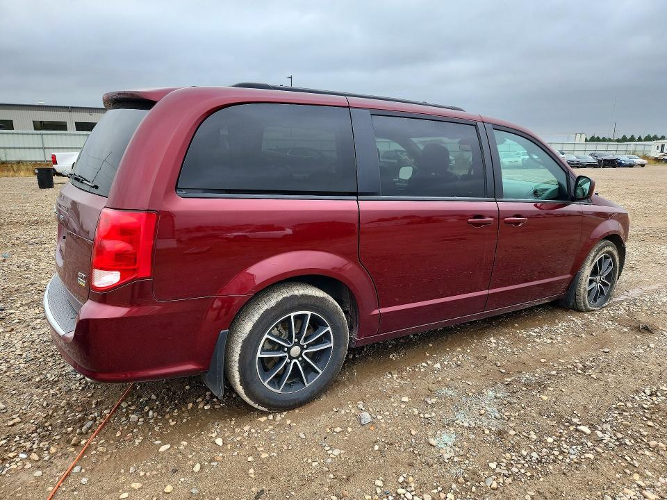 2018 Dodge Grand Caravan მანქანა იყიდება აუქციონზე, vin: 2C4RDGEG0JR241302, აუქციონის ნომერი: 64676376