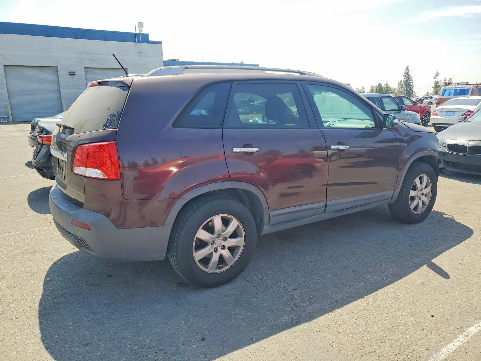 Продаж на аукціоні авто 2011 Kia Sorento, vin: 5XYKT4A19BG132413, номер лоту: 64102366