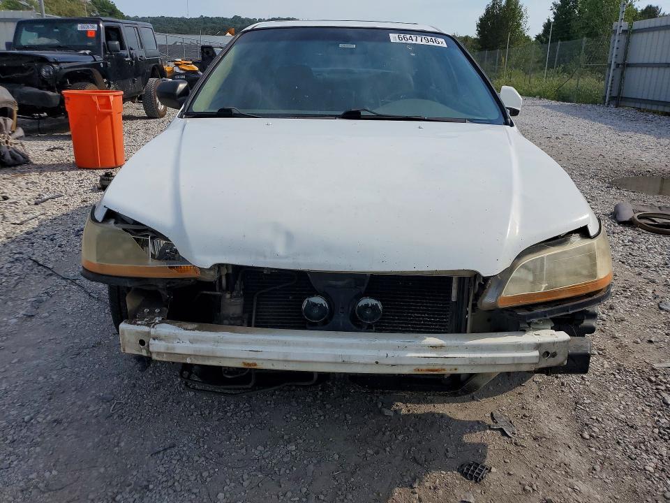 2001 Honda Accord მანქანა იყიდება აუქციონზე, vin: 1HGCG16541A077159, აუქციონის ნომერი: 66477946