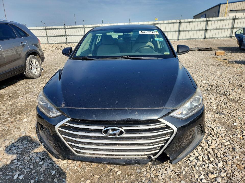2018 Hyundai Elantra მანქანა იყიდება აუქციონზე, vin: 5NPD84LF3JH385463, აუქციონის ნომერი: 63968286