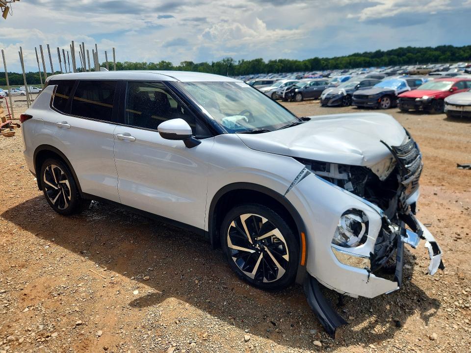 2022 Mitsubishi Outlander მანქანა იყიდება აუქციონზე, vin: JA4J3TA8XNZ052959, აუქციონის ნომერი: 63677966