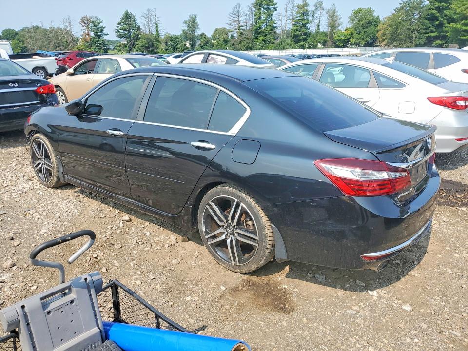 Продаж на аукціоні авто 2017 Honda Accord, vin: 1HGCR2F5XHA230508, номер лоту: 64008906