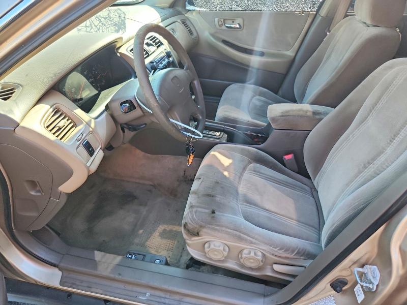 65200836 :رقم المزاد ، 1HGCG5675YA050099 vin ، 2000 Honda Accord مزاد بيع