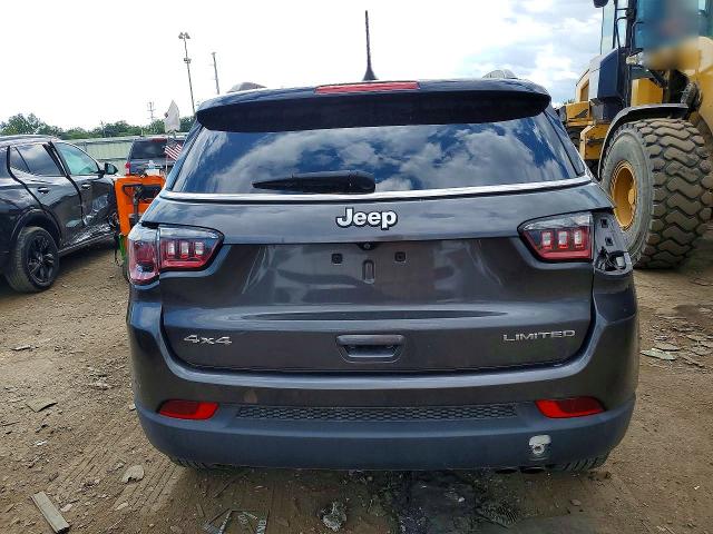 66913486 :رقم المزاد ، 3C4NJDCB6JT395622 vin ، 2018 Jeep Compass مزاد بيع