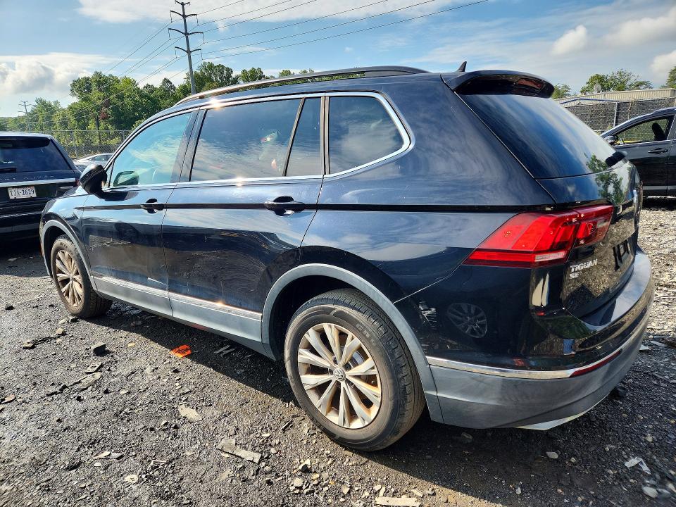 Продажа на аукционе авто 2018 Volkswagen Tiguan, vin: 3VV3B7AX8JM104473, номер лота: 65498686