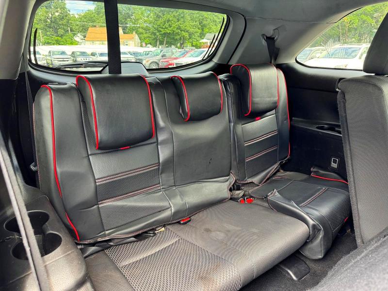 Продажа на аукционе авто 2018 Toyota Highlander, vin: 5TDBZRFH5JS850690, номер лота: 63798756