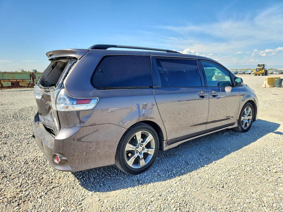 Продажа на аукционе авто 2012 Toyota Sienna, vin: 5TDXK3DC8CS236072, номер лота: 66723616