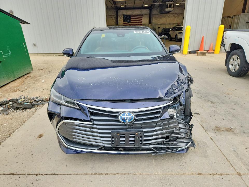 2022 Toyota Avalon მანქანა იყიდება აუქციონზე, vin: 4T1DA1AB9NU013782, აუქციონის ნომერი: 63593446