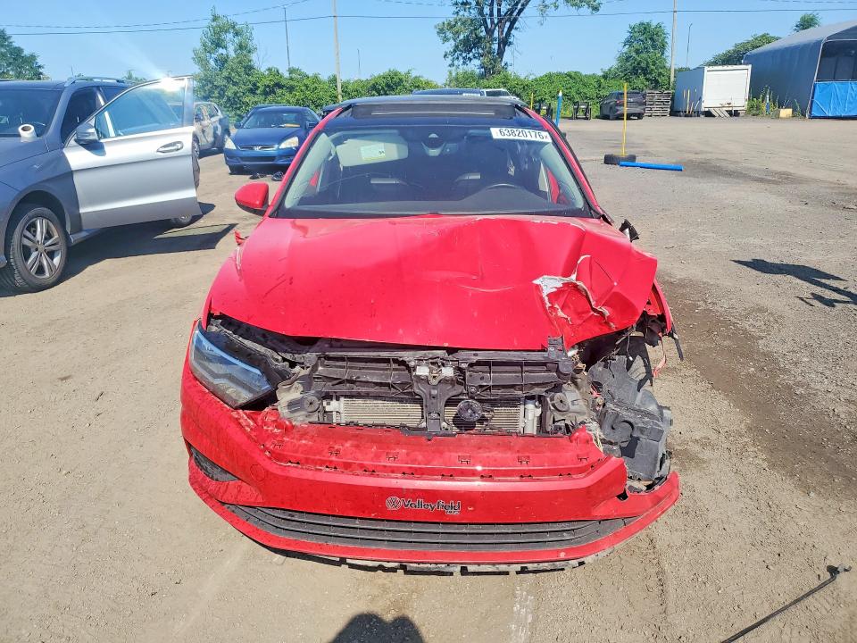 Продажа на аукционе авто 2019 Volkswagen Jetta, vin: 3VWE57BU8KM138639, номер лота: 63820176