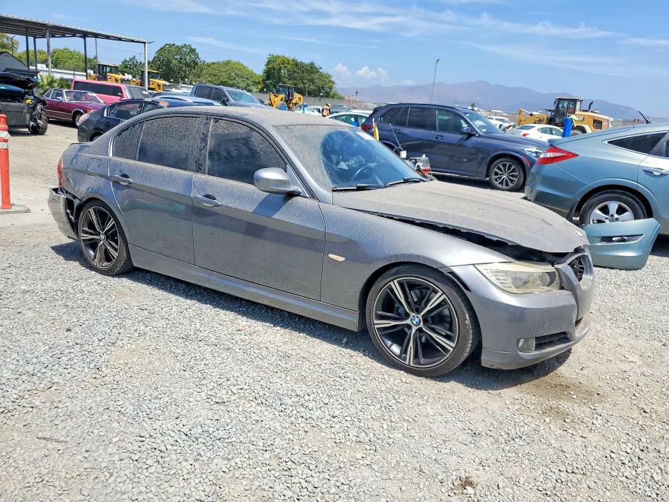 65157396 :رقم المزاد ، WBAPH5G59BNM84274 vin ، 2011 Bmw 328 مزاد بيع