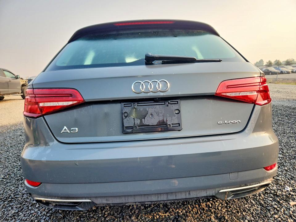 Aukcja sprzedaży 2017 Audi A3, vin: WAUUPBFF8HA042066, numer aukcji: 63240696