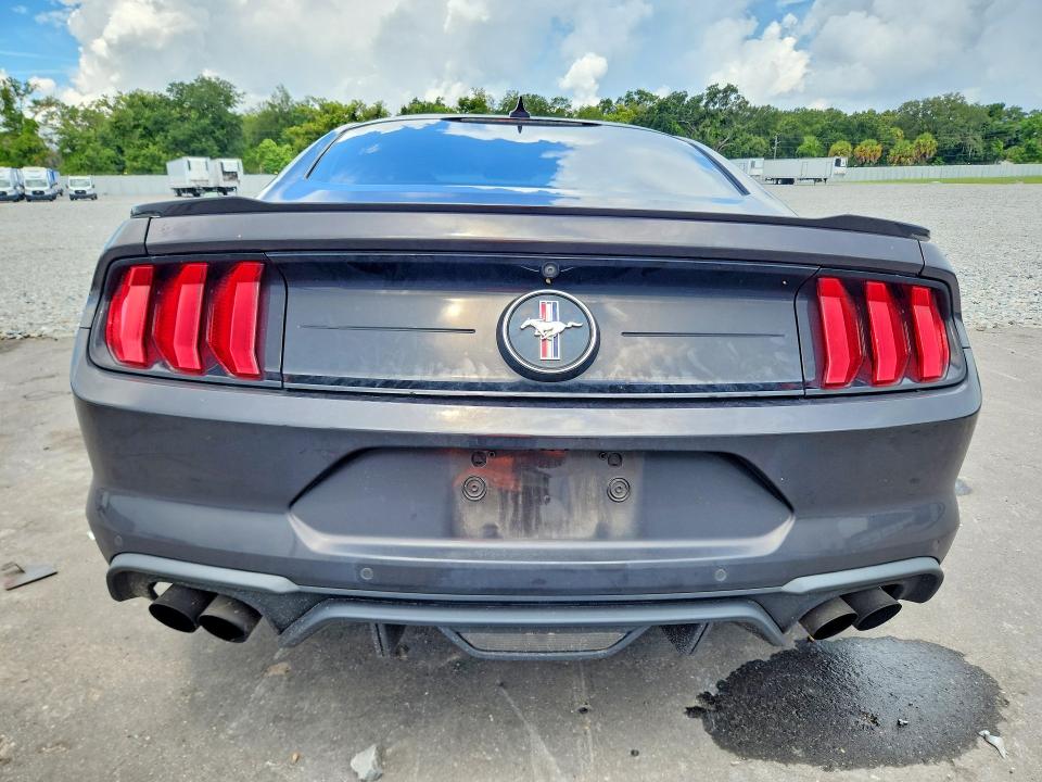 63178876 :رقم المزاد ، 1FA6P8TD6N5111459 vin ، 2022 Ford Mustang مزاد بيع
