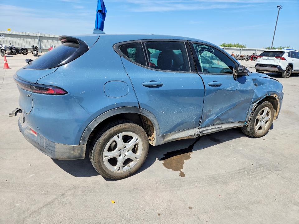 2023 Dodge Hornet მანქანა იყიდება აუქციონზე, vin: ZACNDFBN6P3A02580, აუქციონის ნომერი: 65809936