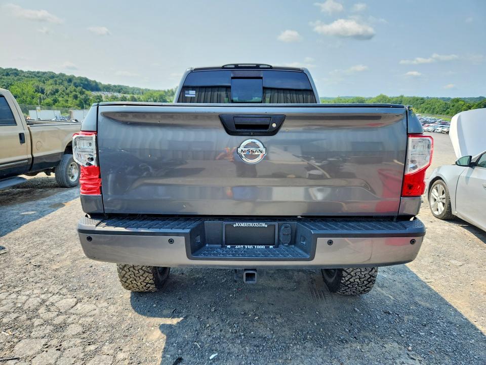 Aukcja sprzedaży 2017 Nissan Titan Xd, vin: 1N6AA1F45HN526959, numer aukcji: 64102576