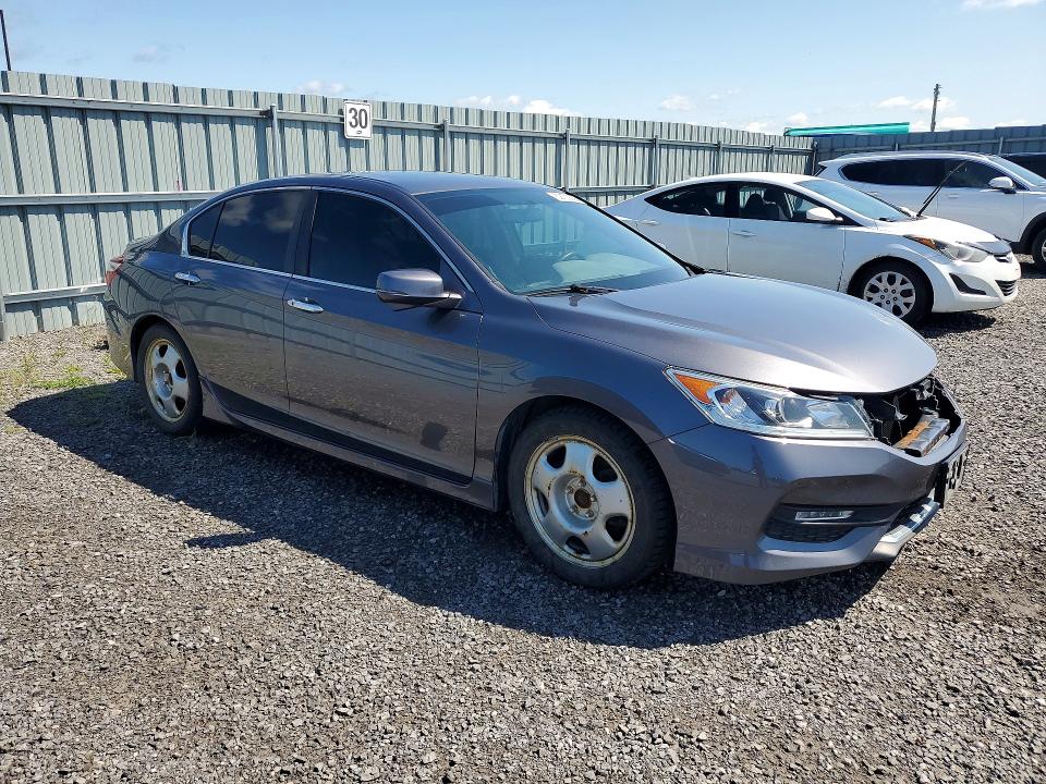 Продаж на аукціоні авто 2017 Honda Accord, vin: 1HGCR2F56HA801802, номер лоту: 62122686