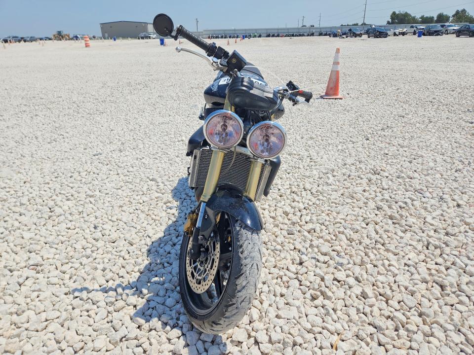 Продажа на аукционе авто 2010 Triumph Motorcycle Street Triple, vin: SMTD01NE9AJ447810, номер лота: 66308506
