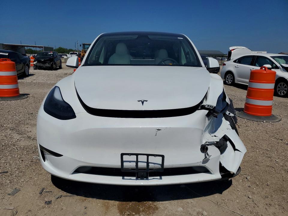 2024 Tesla Model Y მანქანა იყიდება აუქციონზე, vin: 7SAYGDED9RA307487, აუქციონის ნომერი: 65405806