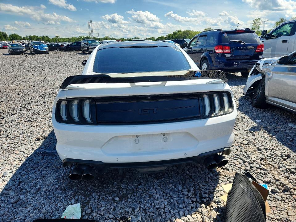 Продаж на аукціоні авто 2018 Ford Mustang, vin: 1FA6P8CF6J5123185, номер лоту: 65517616