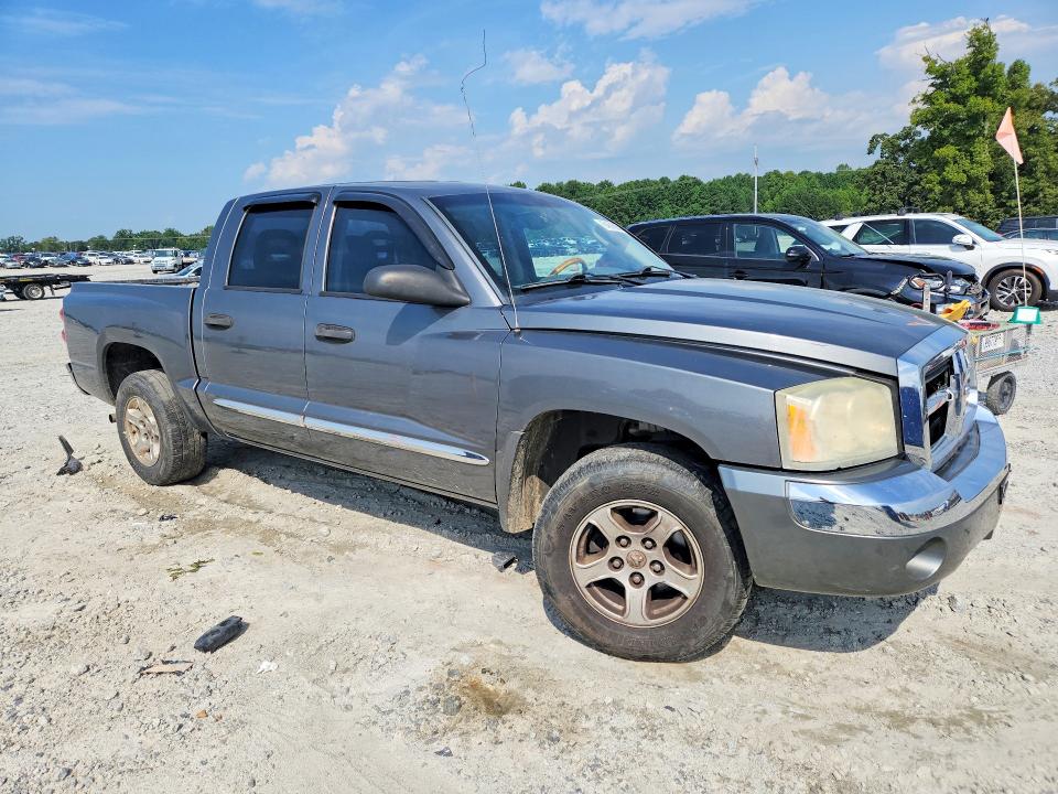 64678636 :رقم المزاد ، 1D7HE58N15S133093 vin ، 2005 Dodge Dakota مزاد بيع
