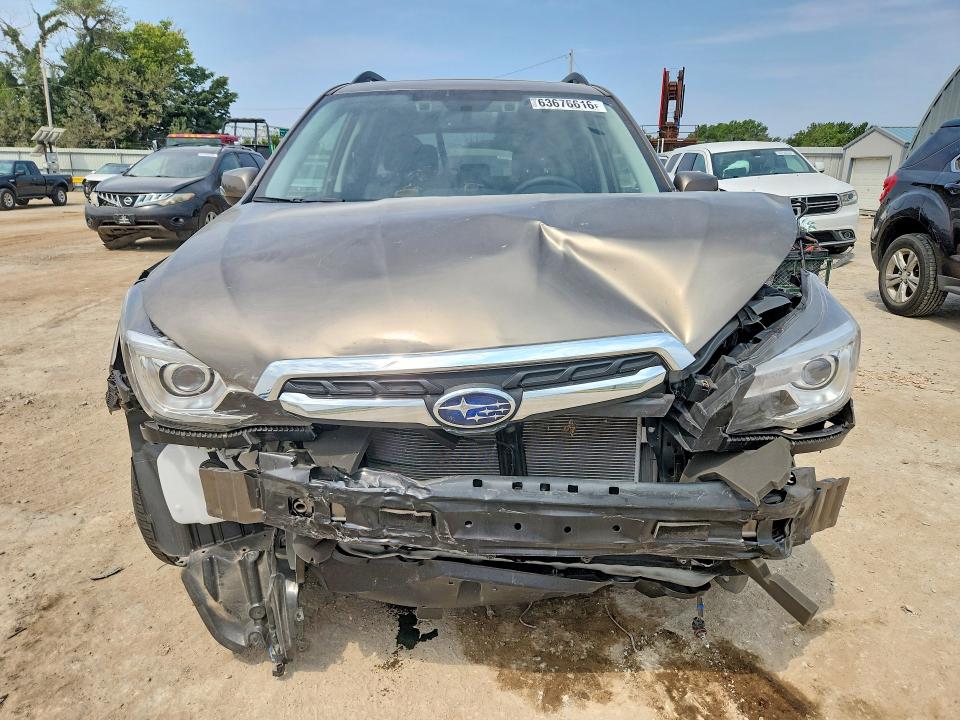 Продажа на аукционе авто 2018 Subaru Forester, vin: JF2SJAWC9JH458749, номер лота: 63676616