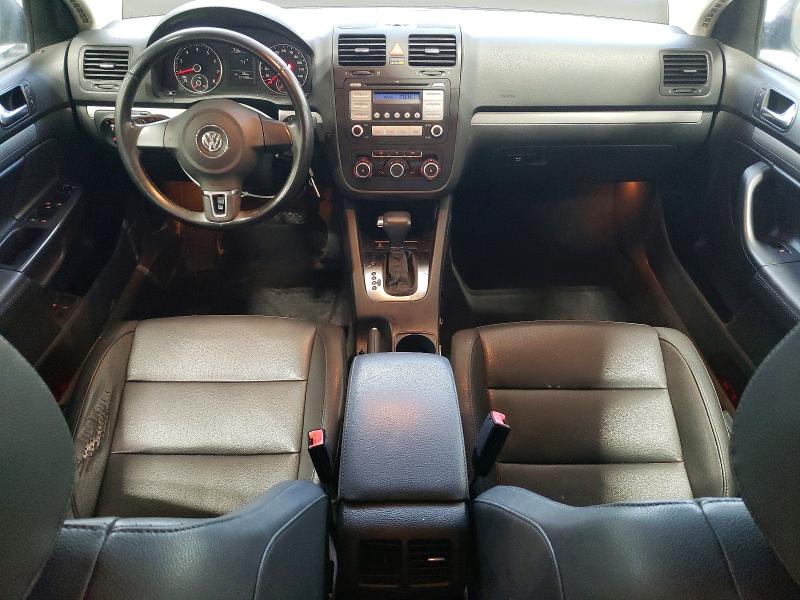 Продажа на аукционе авто 2010 Volkswagen Jetta, vin: 3VWAX7AJ5AM117214, номер лота: 65332076