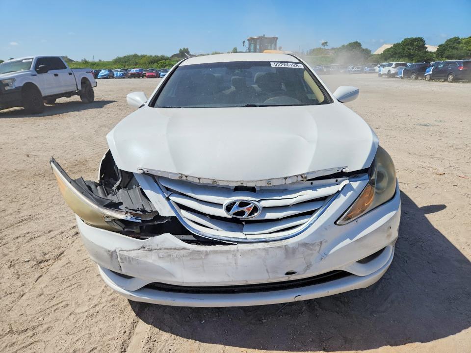 2011 Hyundai Sonata მანქანა იყიდება აუქციონზე, vin: 5NPEB4ACXBH168167, აუქციონის ნომერი: 65266186