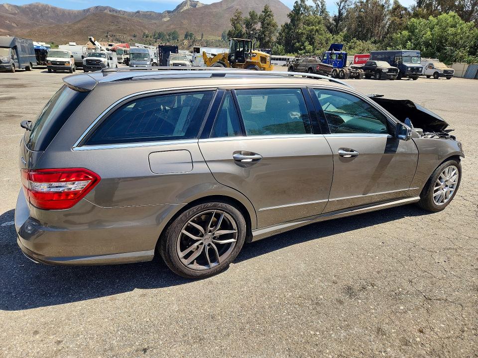 66036506 :رقم المزاد ، WDDHH8JB8DA675403 vin ، 2013 Mercedes-benz E مزاد بيع