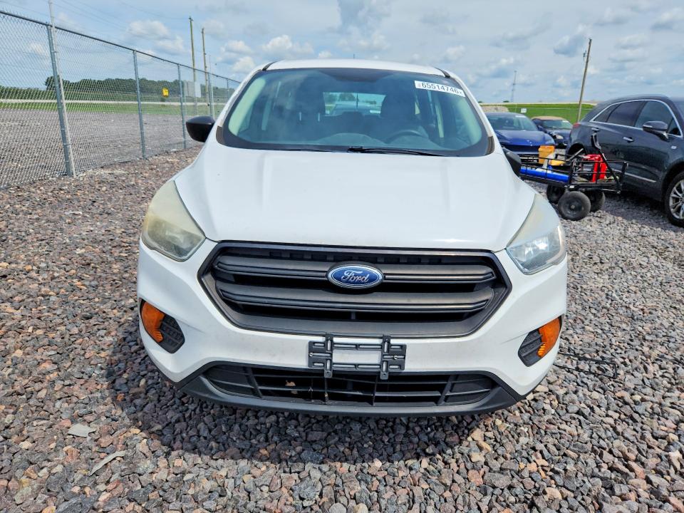 2017 Ford Escape მანქანა იყიდება აუქციონზე, vin: 1FMCU0F78HUD86768, აუქციონის ნომერი: 65514746