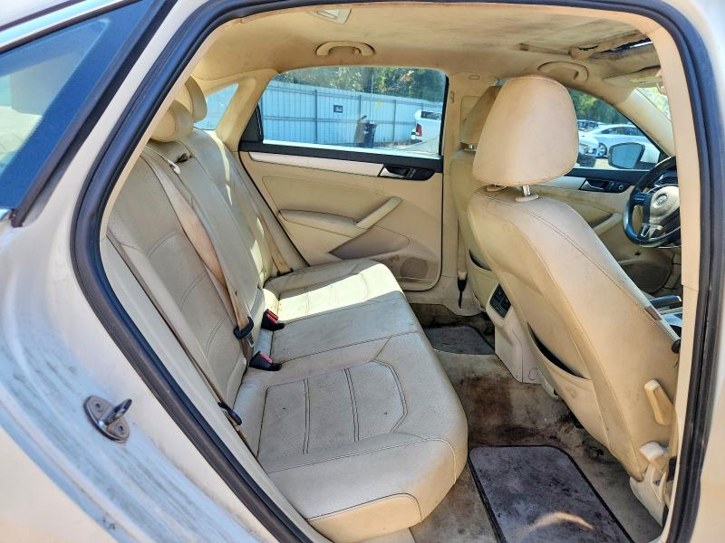 2013 Volkswagen Passat მანქანა იყიდება აუქციონზე, vin: 1VWBP7A38DC100385, აუქციონის ნომერი: 66221426