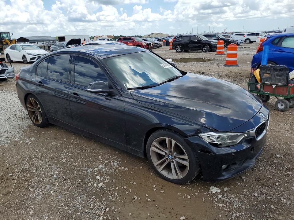 2015 Bmw 328 მანქანა იყიდება აუქციონზე, vin: WBA3A5G51FNS87415, აუქციონის ნომერი: 64635856