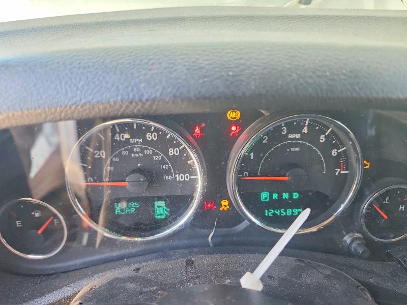2015 Jeep Wrangler Unlimited მანქანა იყიდება აუქციონზე, vin: 1C4BJWDG6FL620956, აუქციონის ნომერი: 66424776