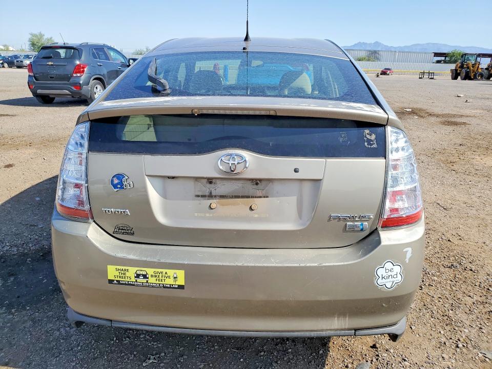 2006 Toyota Prius მანქანა იყიდება აუქციონზე, vin: JTDKB20U363131402, აუქციონის ნომერი: 64447526
