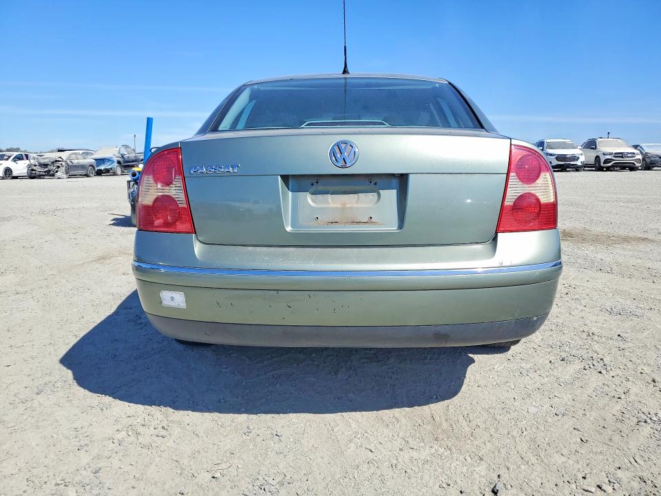 Продажа на аукционе авто 2003 Volkswagen Passat, vin: WVWPD63B43P118812, номер лота: 66622666