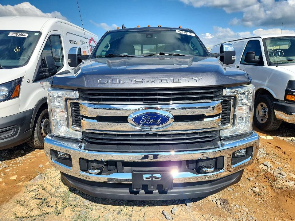 2019 Ford F350 მანქანა იყიდება აუქციონზე, vin: 1FT8W3DTXKEF46429, აუქციონის ნომერი: 62839106