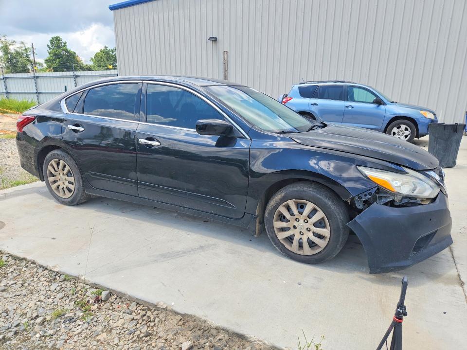 Продаж на аукціоні авто 2018 Nissan Altima, vin: 1N4AL3AP6JC230866, номер лоту: 63799186
