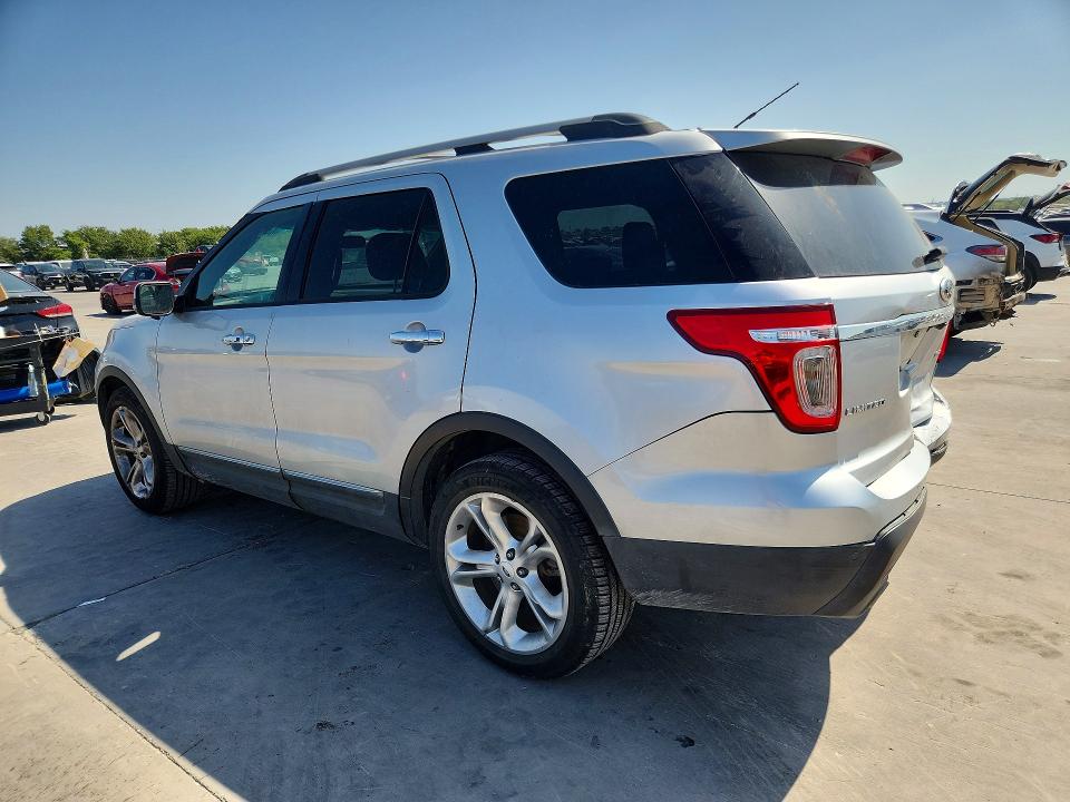64068196 :رقم المزاد ، 1FM5K8F82EGA79645 vin ، 2014 Ford Explorer مزاد بيع
